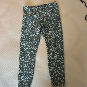 Athleta workout pants size M like new condition